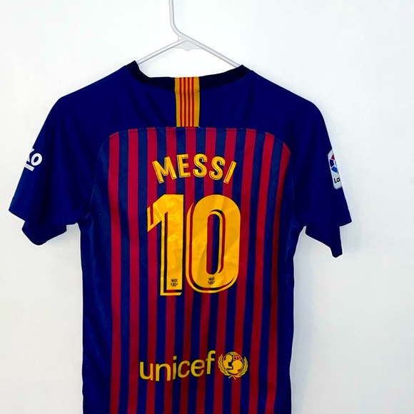Lionel Messi Barcelona Jersey Nike Size 28 - Picture 2 of 5